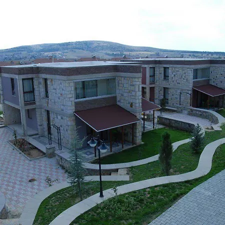 Ceylan Termal Saglikli Yasam Koyu *