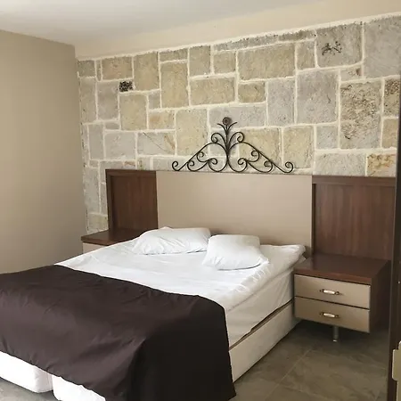 Ceylan Termal Saglikli Yasam Koyu Holiday home